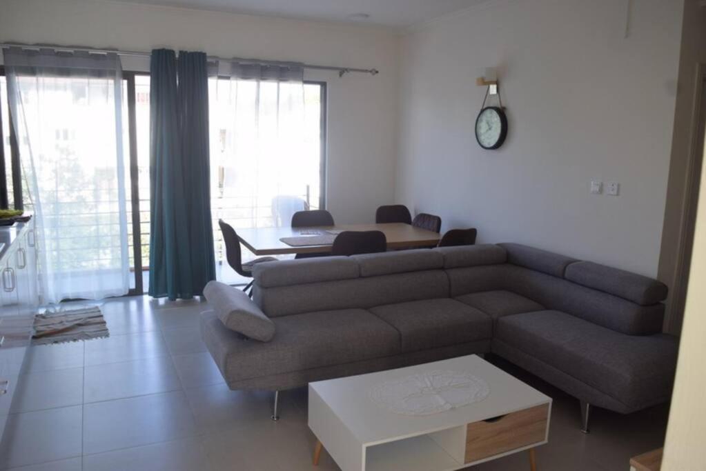 Westside Holidays Flic En Flac Beach Ngoại thất bức ảnh